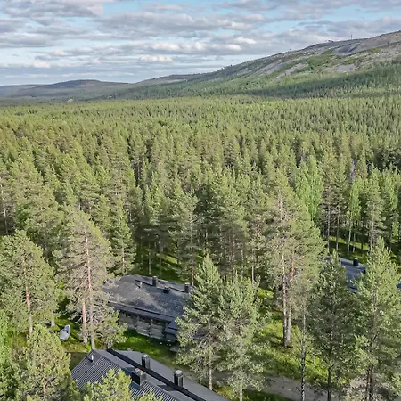 Forest Hideaway By Aavalevi アパート *