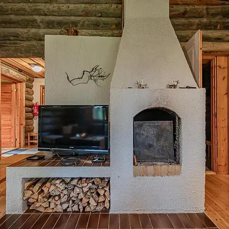 アパート Forest Hideaway By Aavalevi *