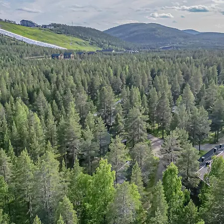 アパート Forest Hideaway By Aavalevi